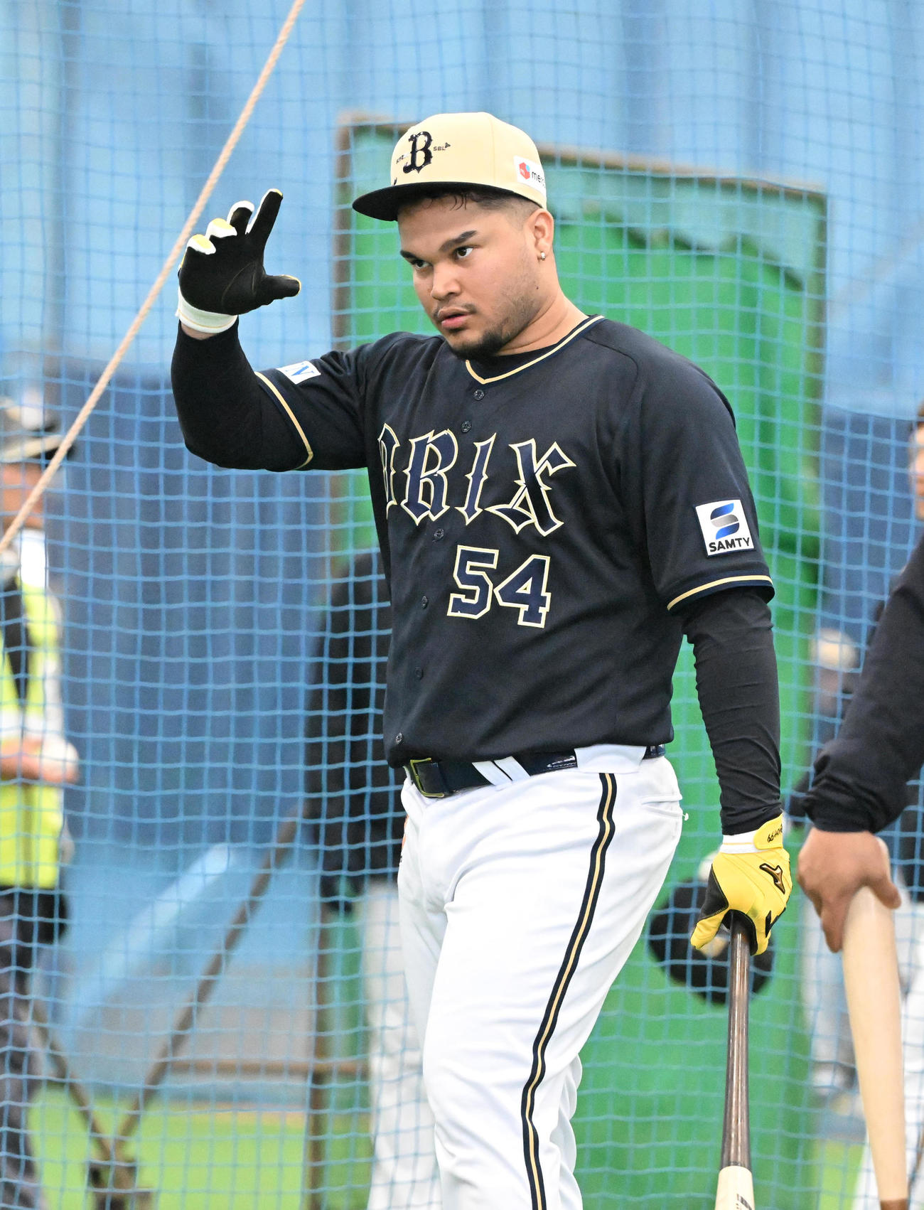 ライブ打撃で存在感を見せたオリックスのディアス（撮影・和賀正仁）