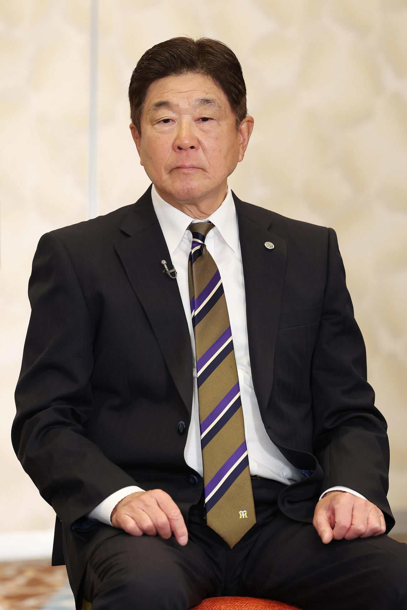 ABCテレビ「虎バン追悼特別番組　ありがとう吉田義男さん」の収録に臨む阪神平田2軍監督（撮影・前田充）