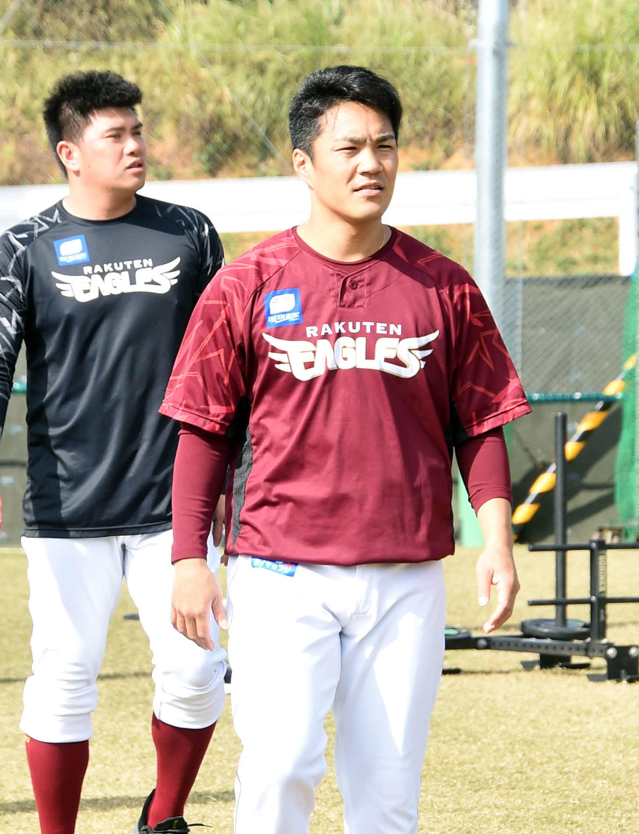 1軍キャンプに合流した楽天則本（右）、宋家豪（撮影・山田愛斗）