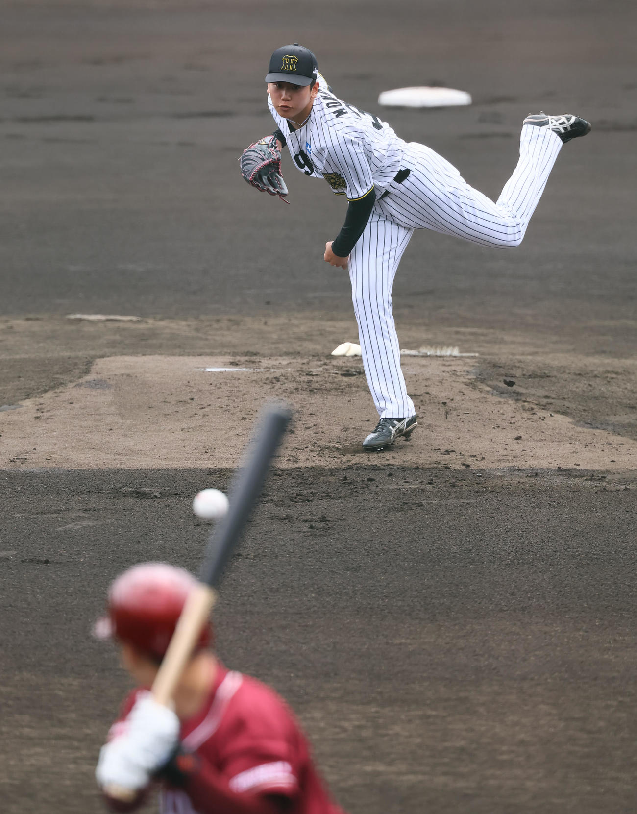 阪神対楽天　阪神先発の門別（撮影・藤尾明華）