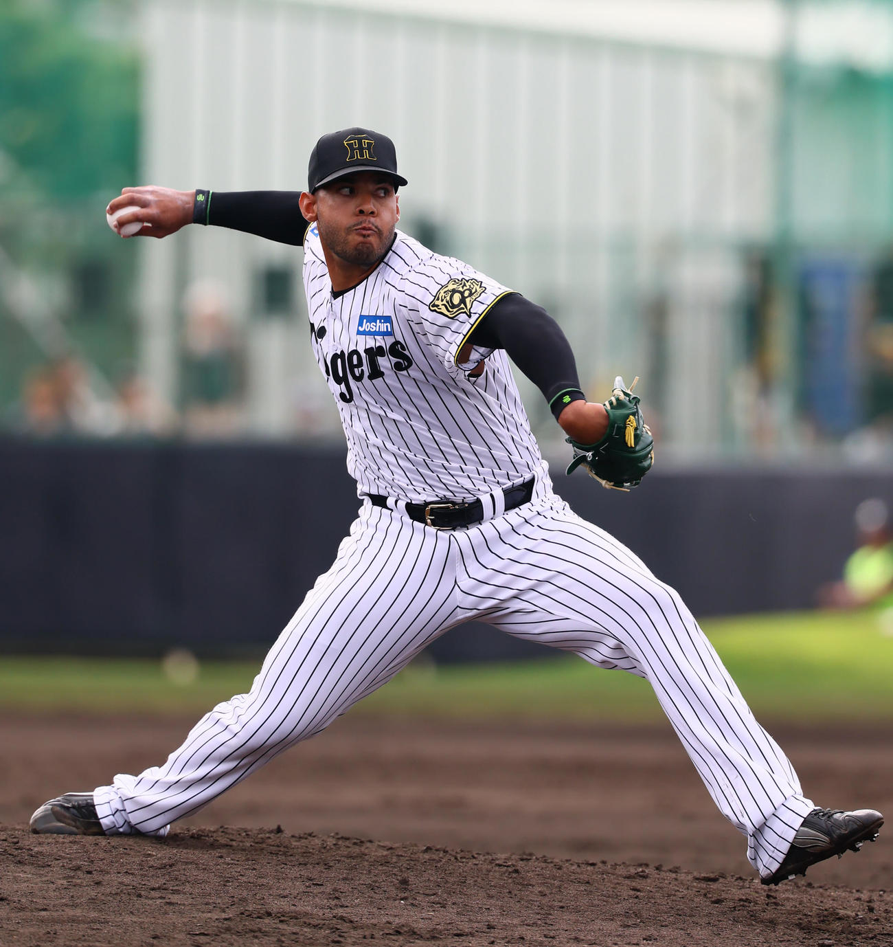 練習試合阪神対広島　5回、3番手で登板したベタンセス（撮影・藤尾明華）