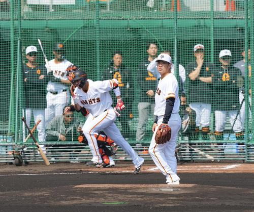 巨人】田中将大VS坂本勇人、キャンプで4年ぶり実現 2013年の日本