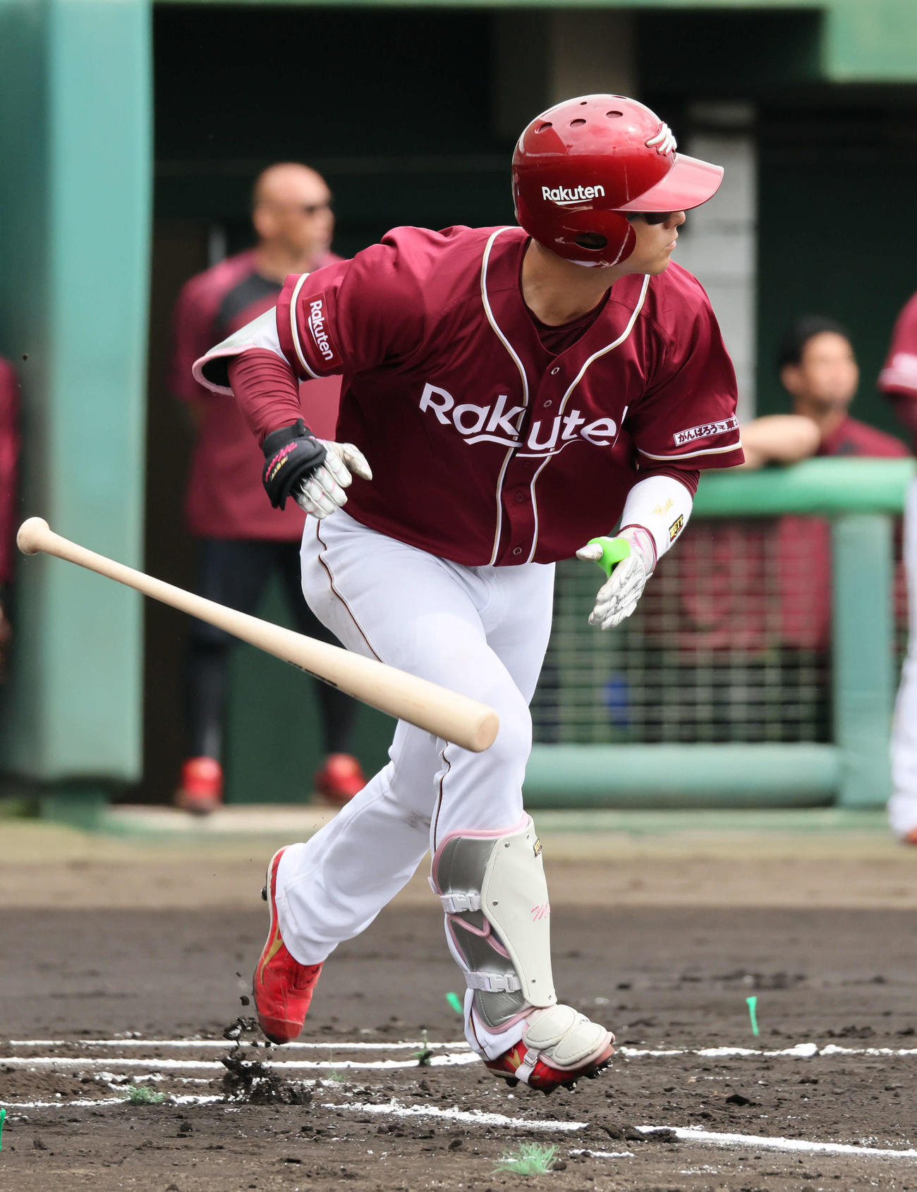 練習試合広島対楽天　1回表楽天1死、宗山は左前打を放つ（（撮影・加藤孝規）