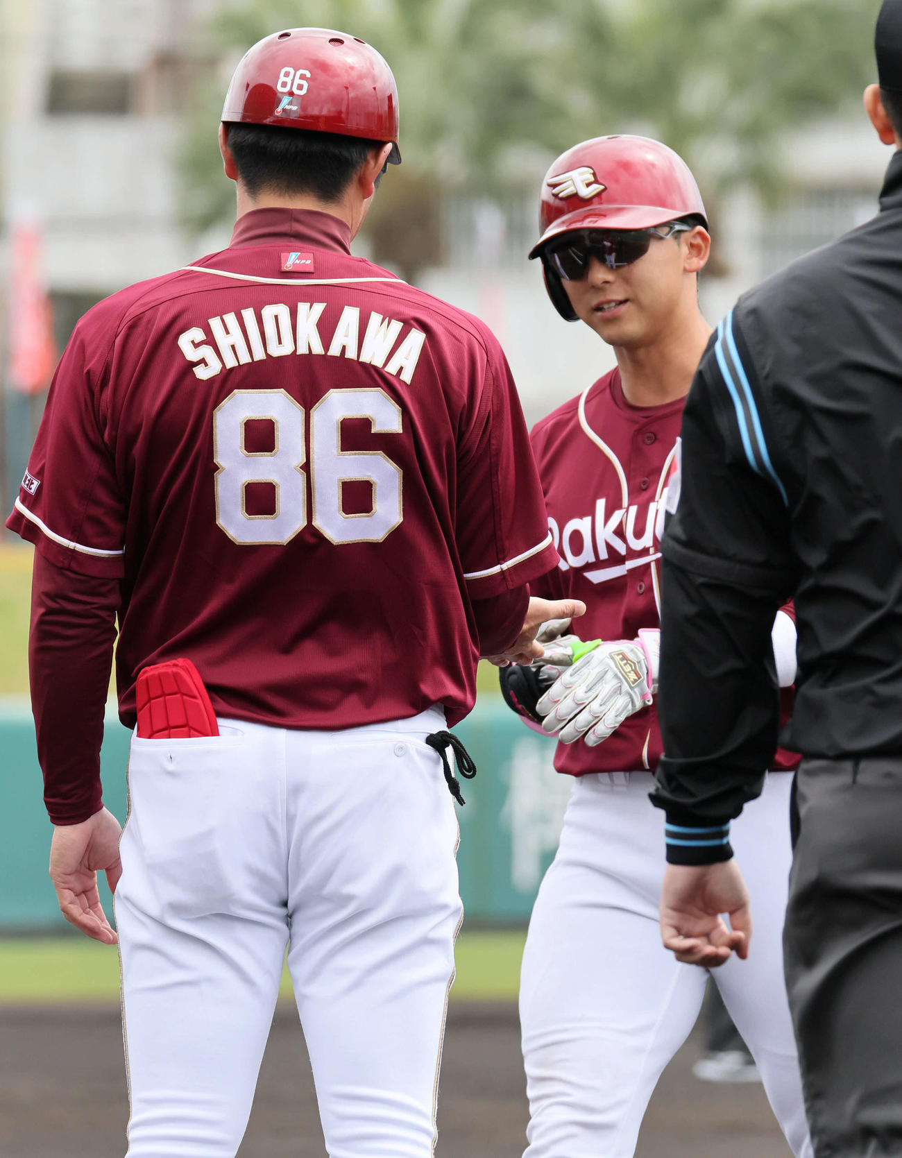練習試合広島対楽天　1回表楽天1死、宗山は左前打を放つ（（撮影・加藤孝規）