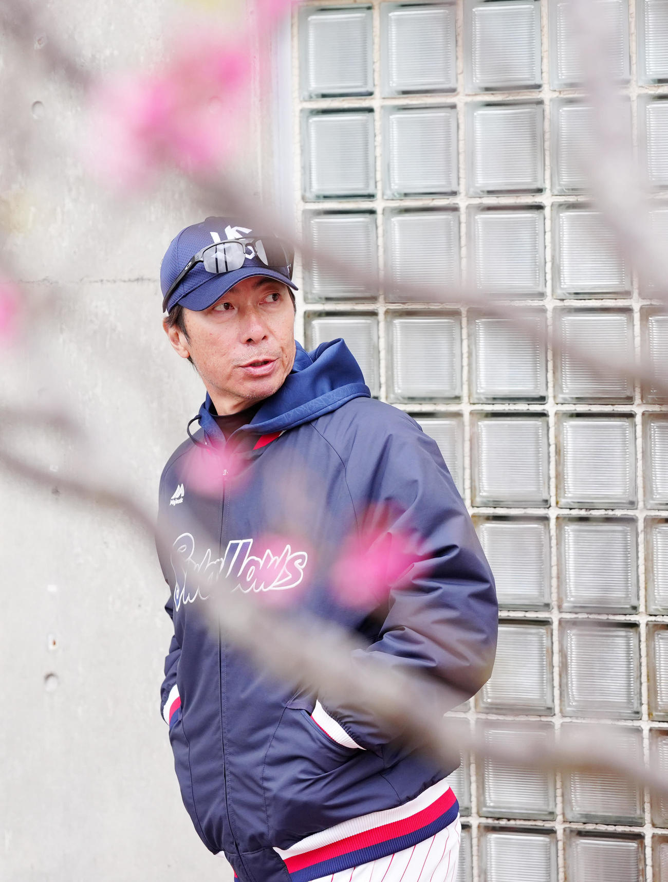 ヤクルト対ロッテ　試合後、引き揚げるヤクルト高津監督（撮影・江口和貴）