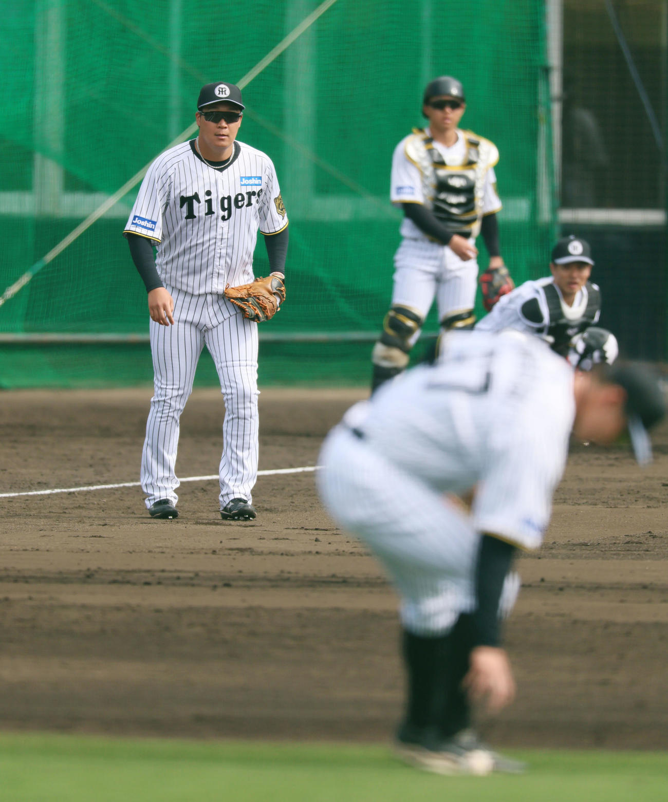 シートノックで中継位置へ入る大山（撮影・加藤哉）