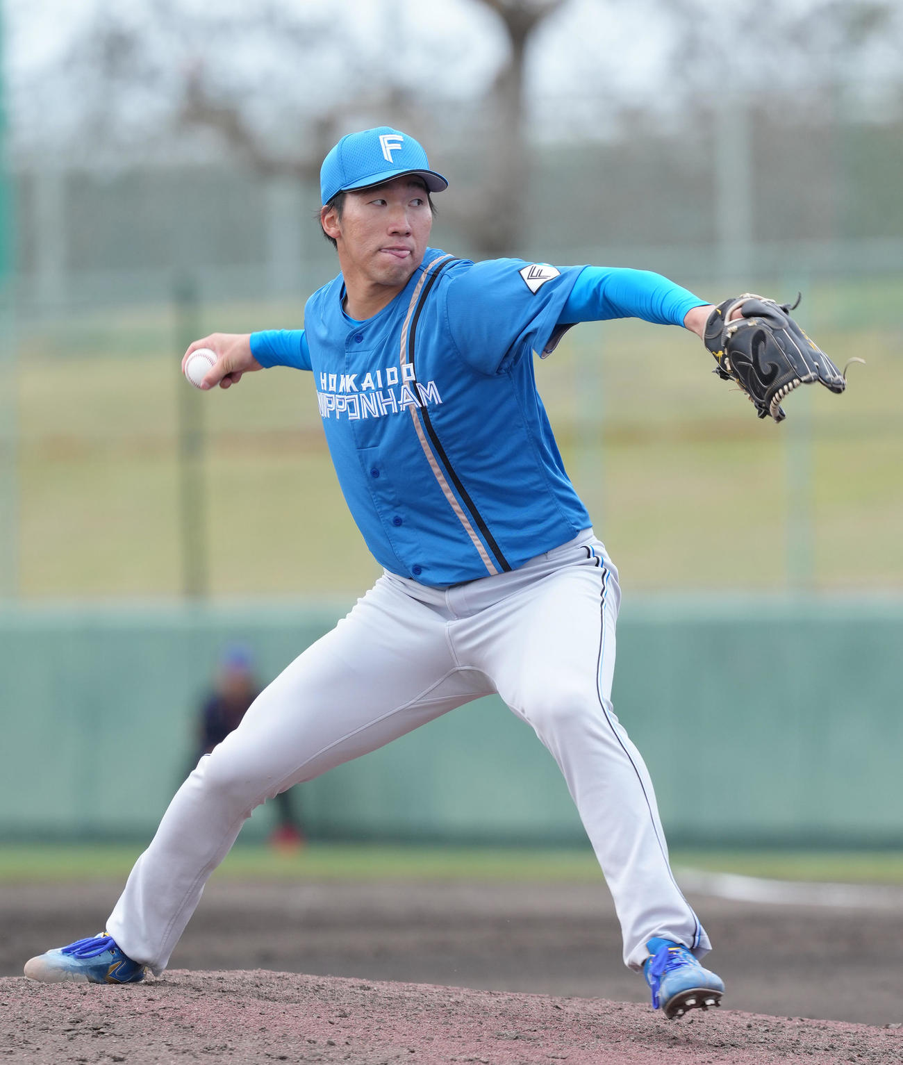 中日対日本ハム　8回から登板した日本ハム清宮虎（撮影・足立雅史）