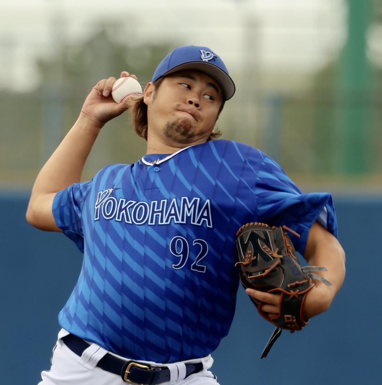 DeNA堀岡隼人（2025年2月16日撮影）