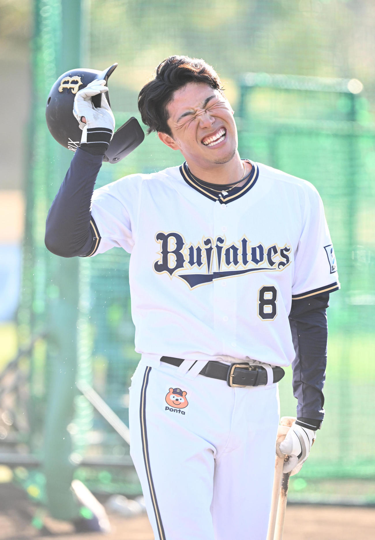 試合後の居残り特打を行うオリックス麦谷（撮影・和賀正仁）