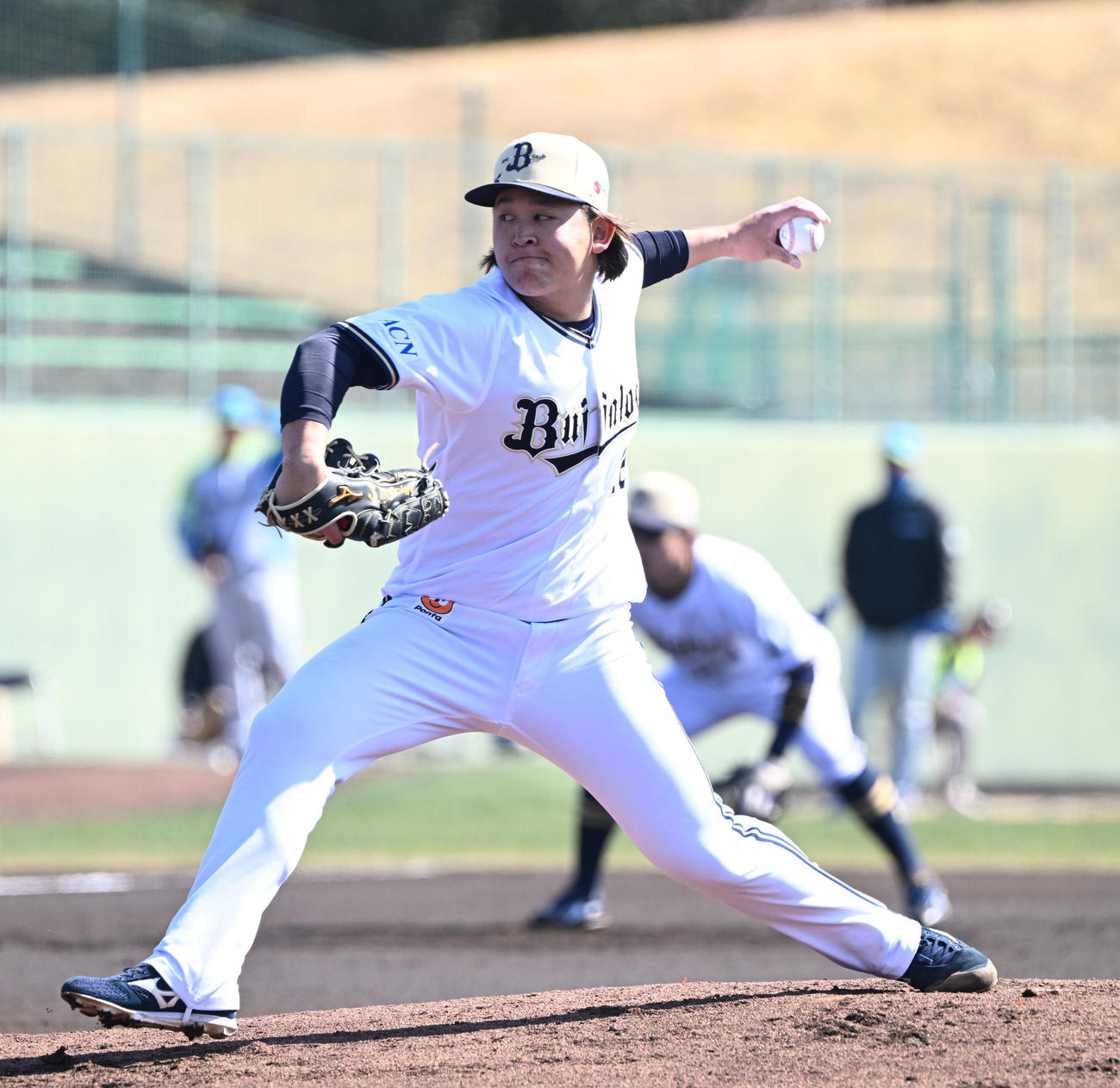 オリックス対セガサミー　先発し2回を無失点に抑えるオリックス宮城（撮影・和賀正仁）
