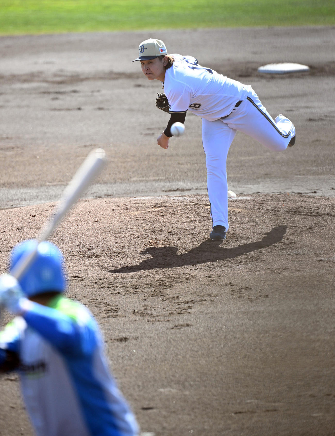 オリックス対セガサミー　先発し2回を無失点に抑えるオリックス宮城（撮影・和賀正仁）