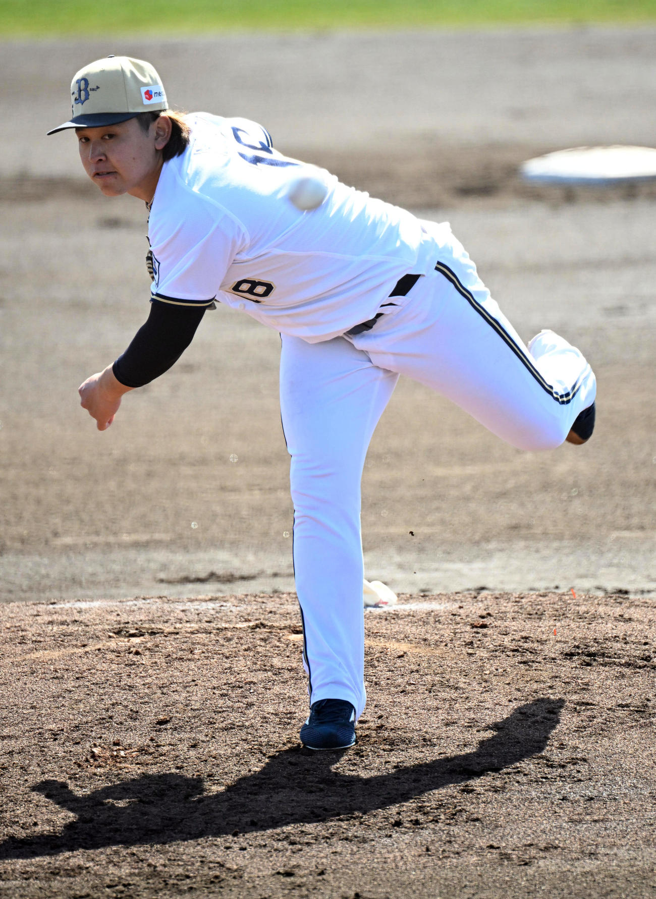 オリックス対セガサミー　先発し2回を無失点に抑えるオリックス宮城（撮影・和賀正仁）