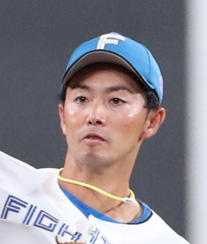 日本ハム対ロッテ　4回表、遊撃の守備につく谷内（撮影・佐藤翔太）