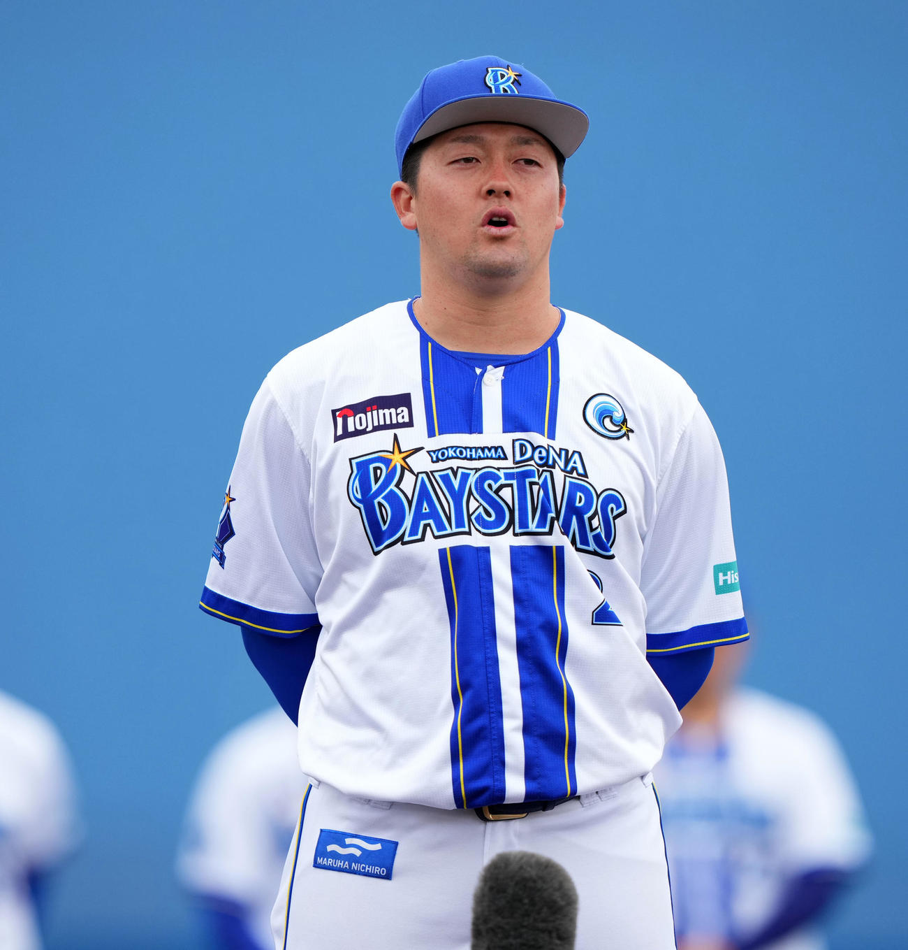 DeNA対巨人　宜野湾でのキャンプを打ち上げ、DeNA感謝を伝える牧（撮影・横山健太）