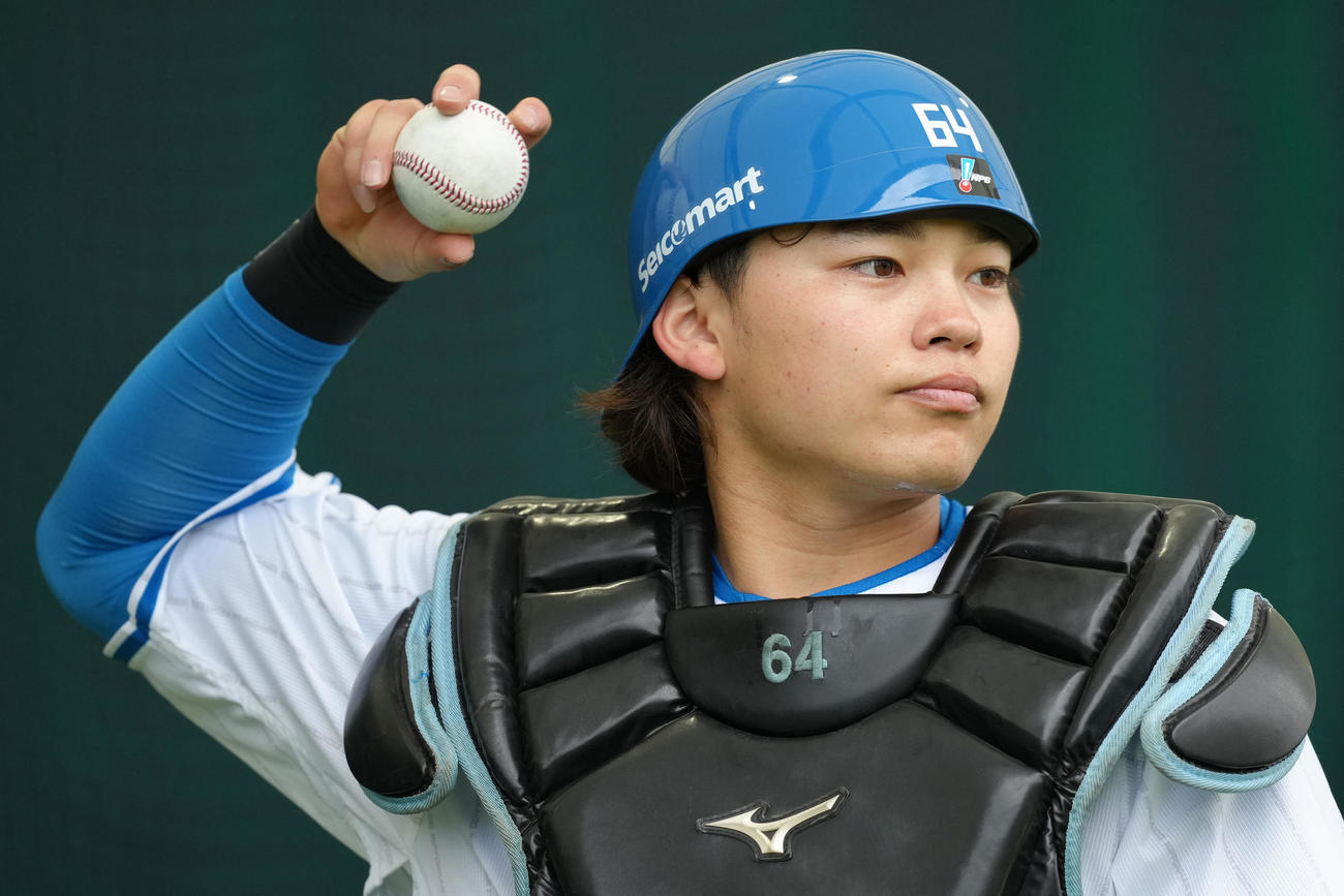 日本ハム田宮裕涼（2025年2月13日撮影）