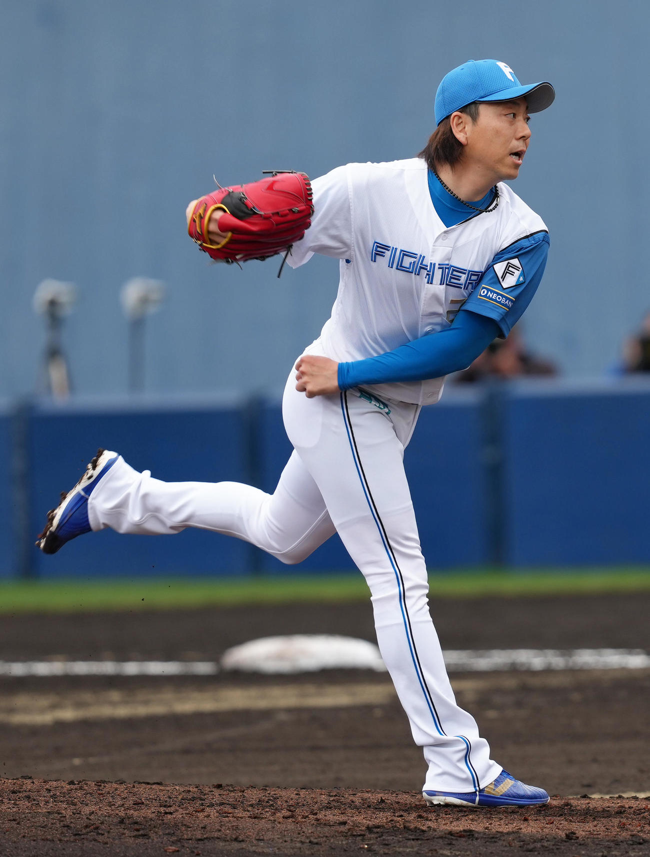 日本ハム対楽天　6回から登板した日本ハム宮西（撮影・足立雅史）