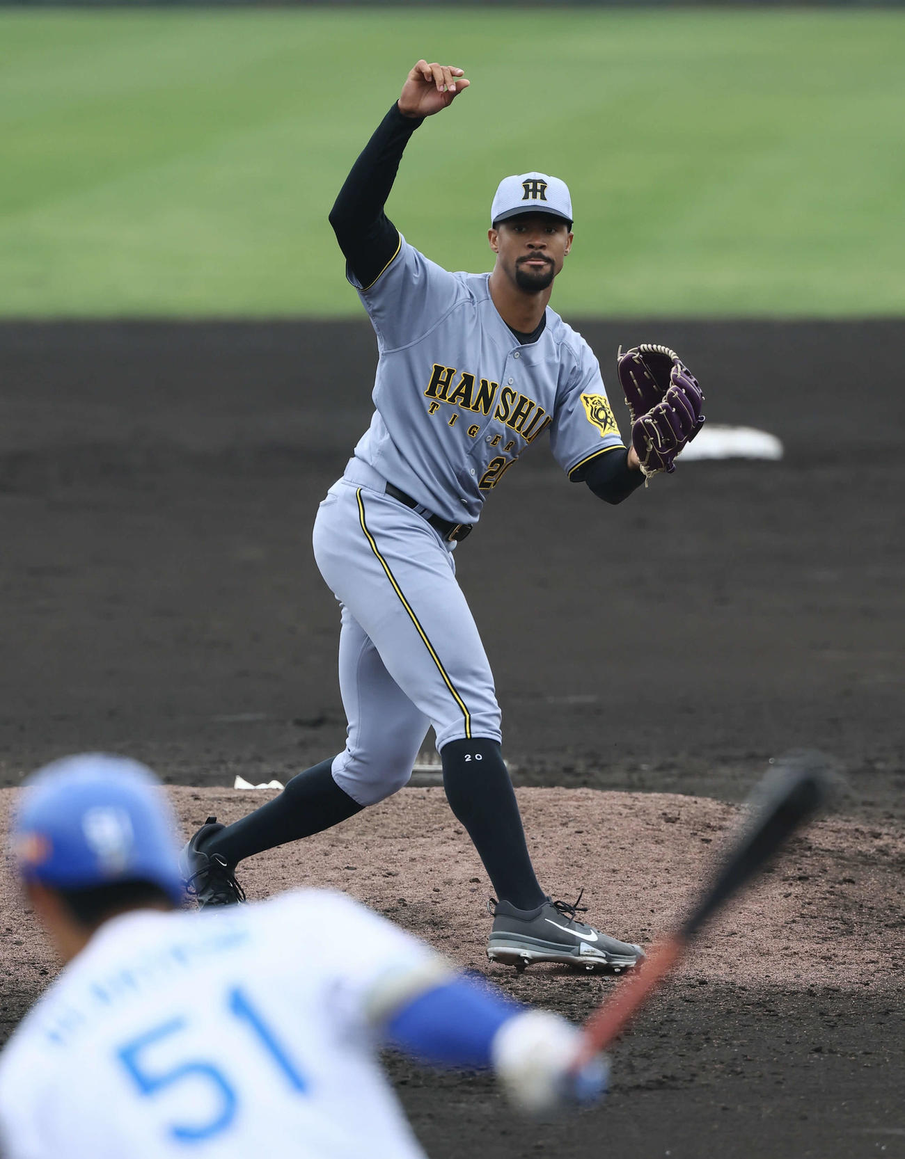 中日対阪神　5回裏中日1死、上林を三振に仕留めるデュプランティエ（撮影・藤尾明華）