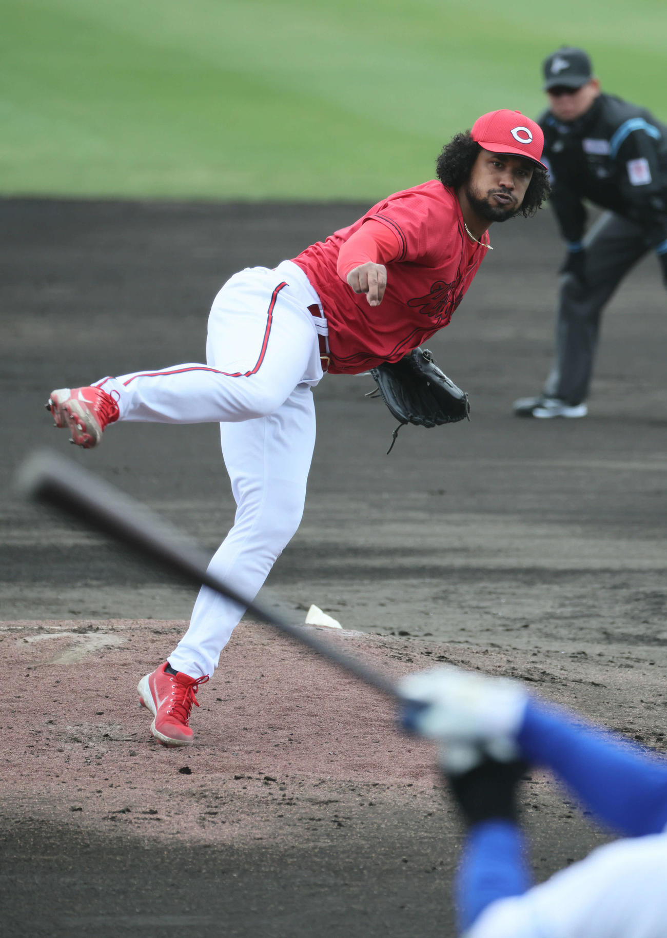 広島先発のドミンゲス（撮影・加藤孝規）