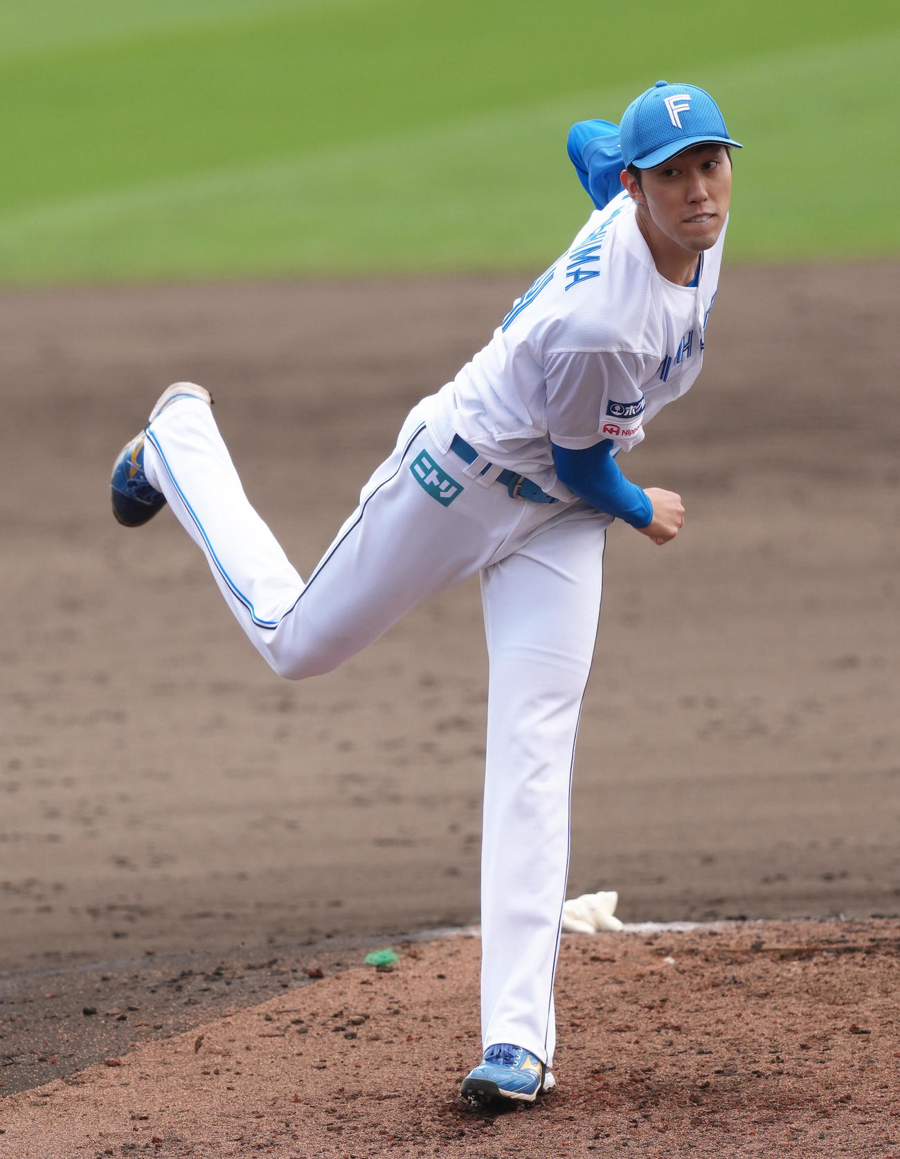 練習試合　日本ハム対台湾・味全　日本ハム2番手の福島（撮影・足立雅史）