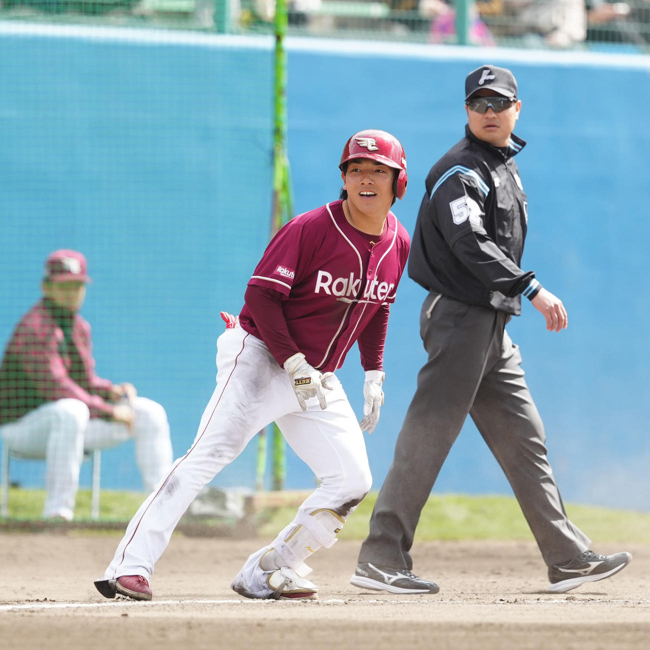 ヤクルト対楽天　5回表楽天2死一、三塁、2点適時三塁打を放った小森（撮影・江口和貴）