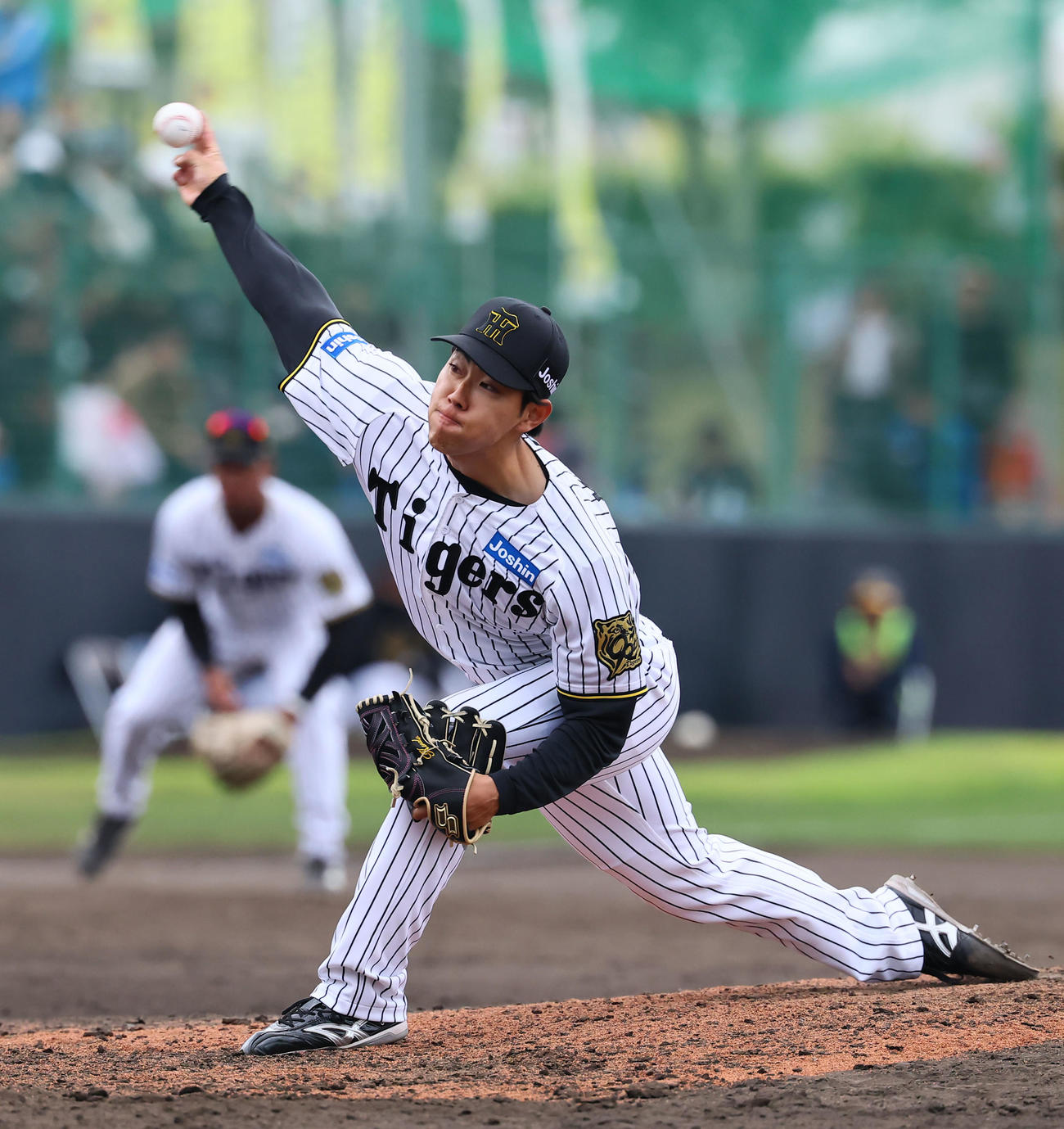 練習試合阪神対DeNA 9回を無失点に抑えた阪神工藤（撮影・藤尾明華）