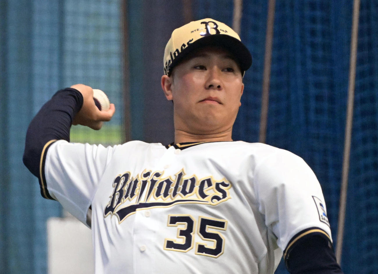 オリックス古田島成龍（2025年2月1日撮影）
