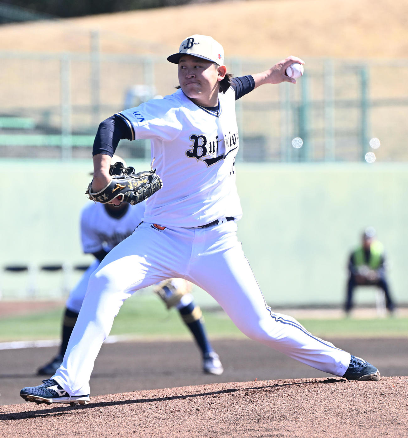 オリックス対ロッテ　先発するオリックス宮城（撮影・和賀正仁）