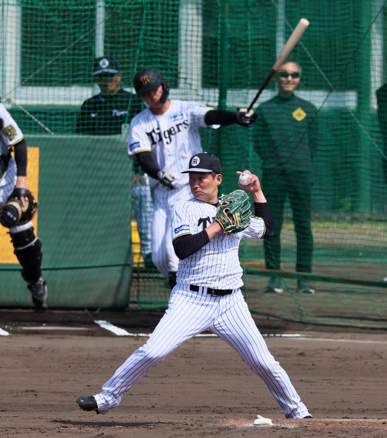 岩崎がLBPに登板し町田と対戦（撮影・加藤哉）