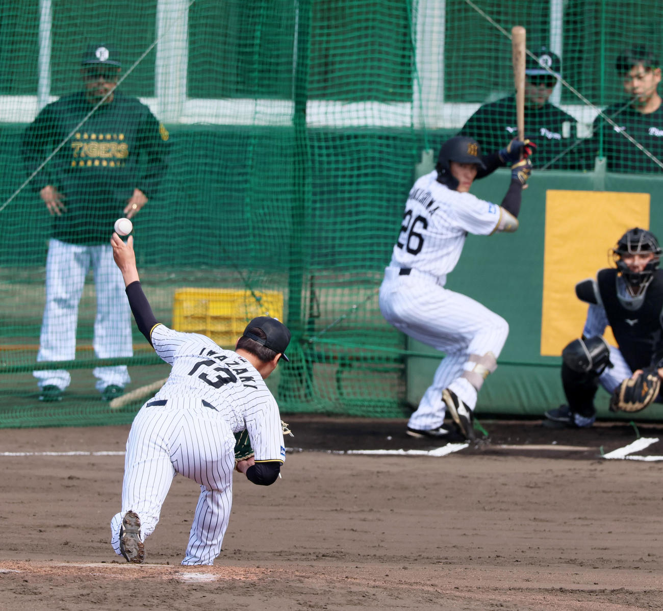 岩崎がLBPに登板し福島と対戦（撮影・加藤哉）
