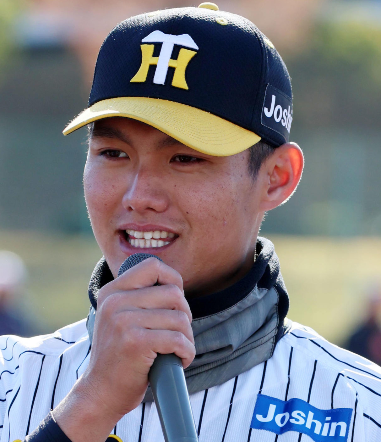 阪神西純矢（2024年12月16日撮影）