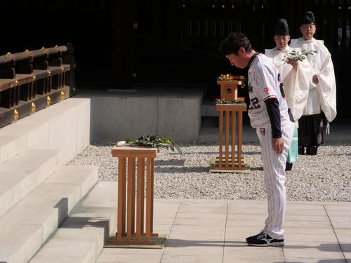 ヤクルト】村上宗隆「書いた通りです」必勝祈願の絵馬につば九郎の思い