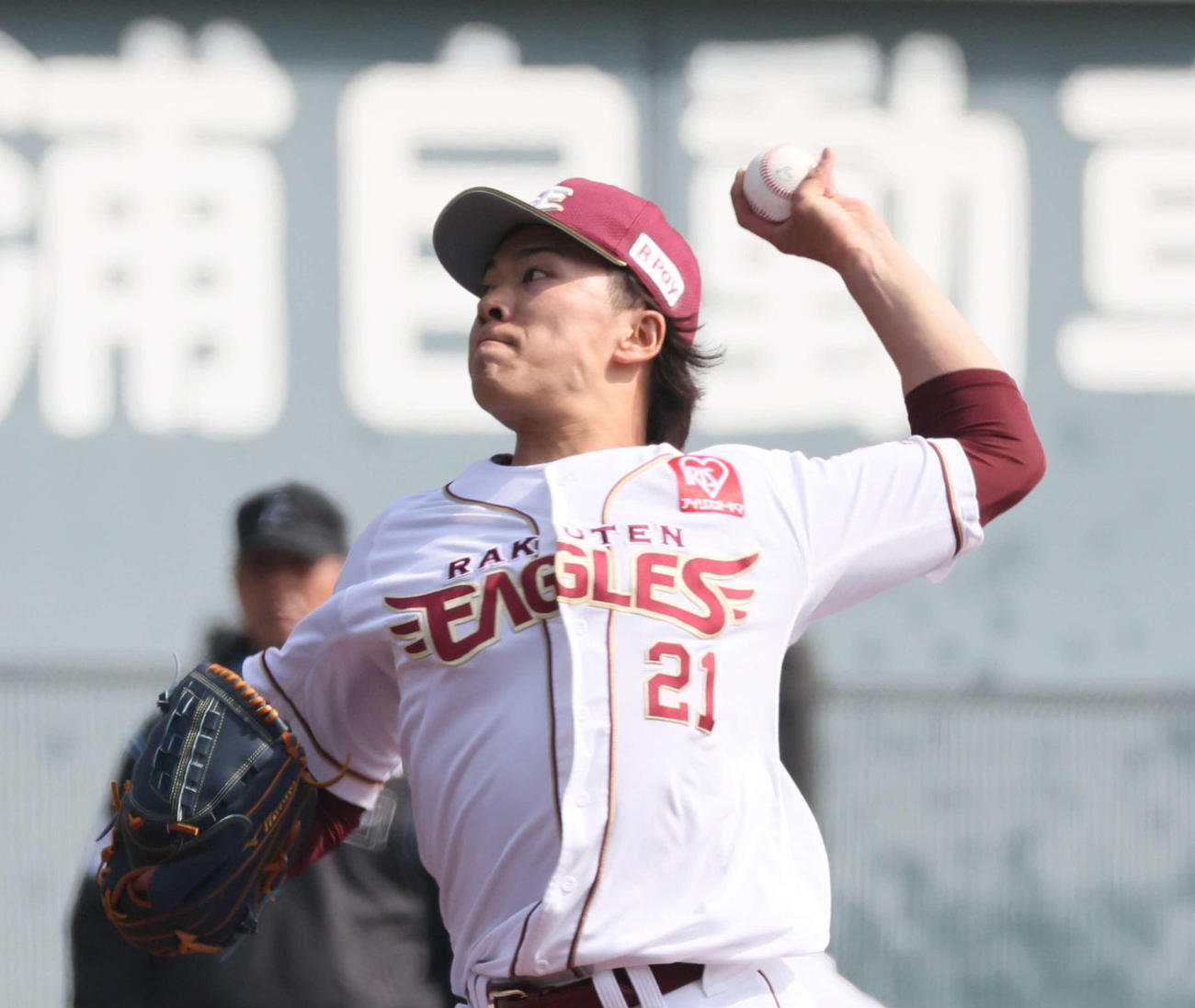 楽天対広島　楽天先発の早川（撮影・加藤孝規）