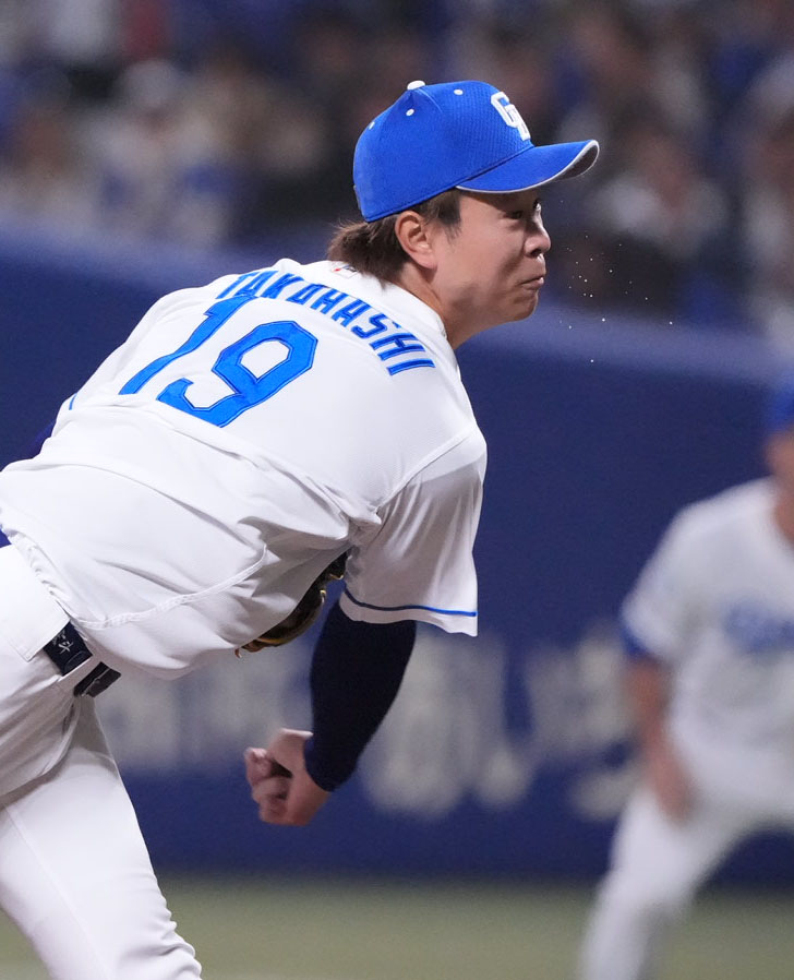 中日対DeNA 1回表、登板する中日先発の高橋宏（撮影・森本幸一）