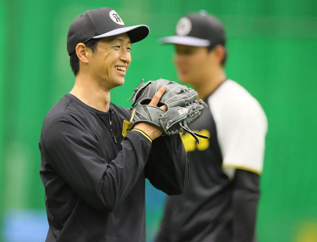 リラックスした表情を見せる阪神近本（撮影・上山淳一）