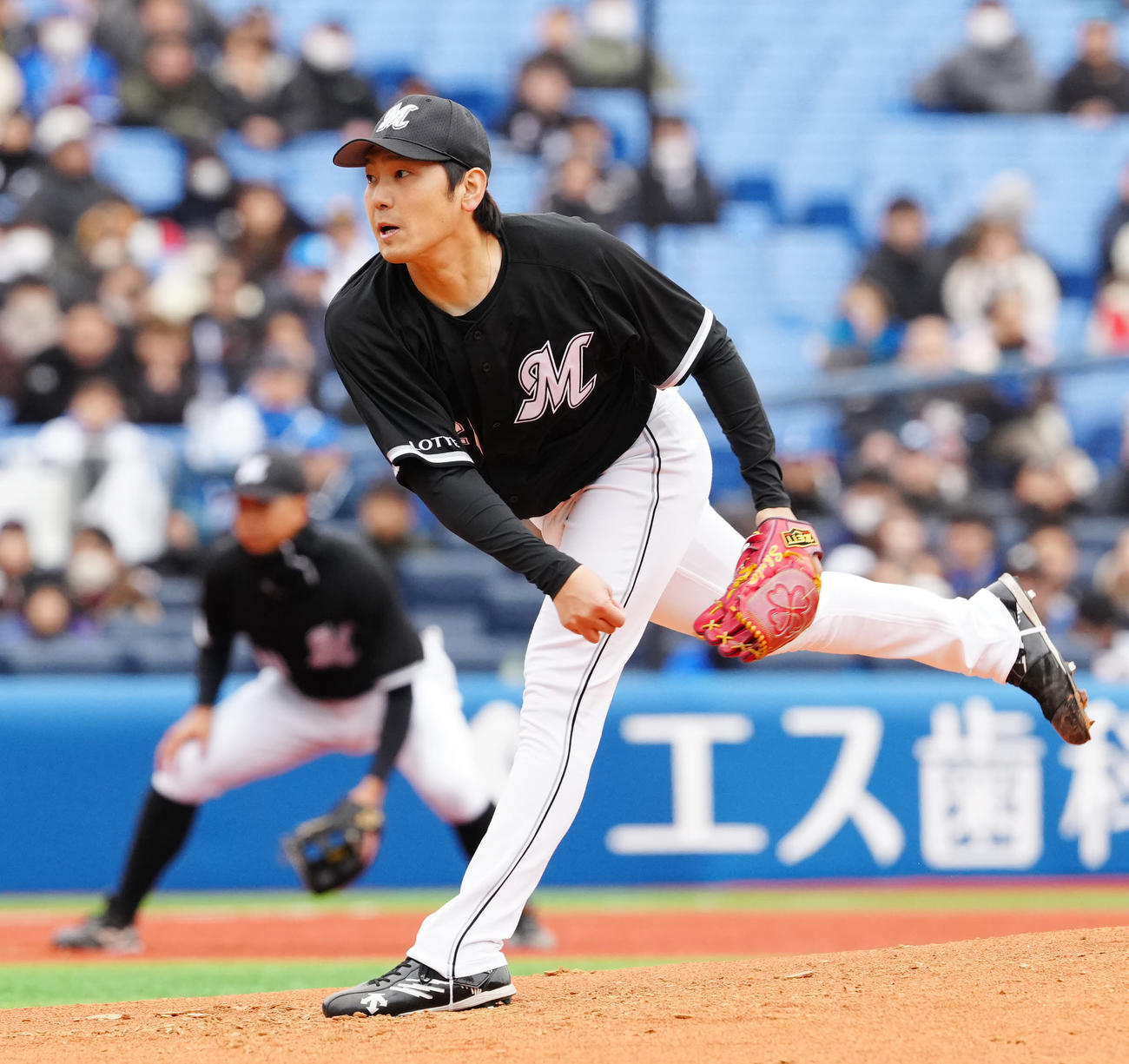 DeNA対ロッテ　ロッテ先発の石川柊（撮影・江口和貴）