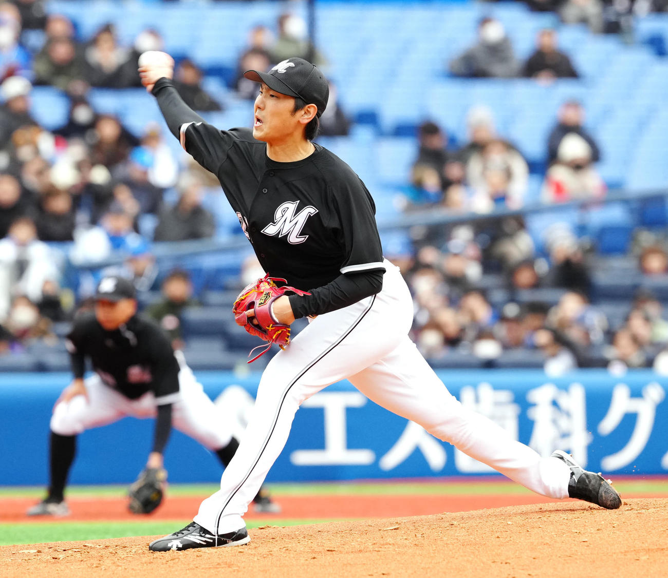 DeNA対ロッテ　ロッテ先発の石川柊（撮影・江口和貴）