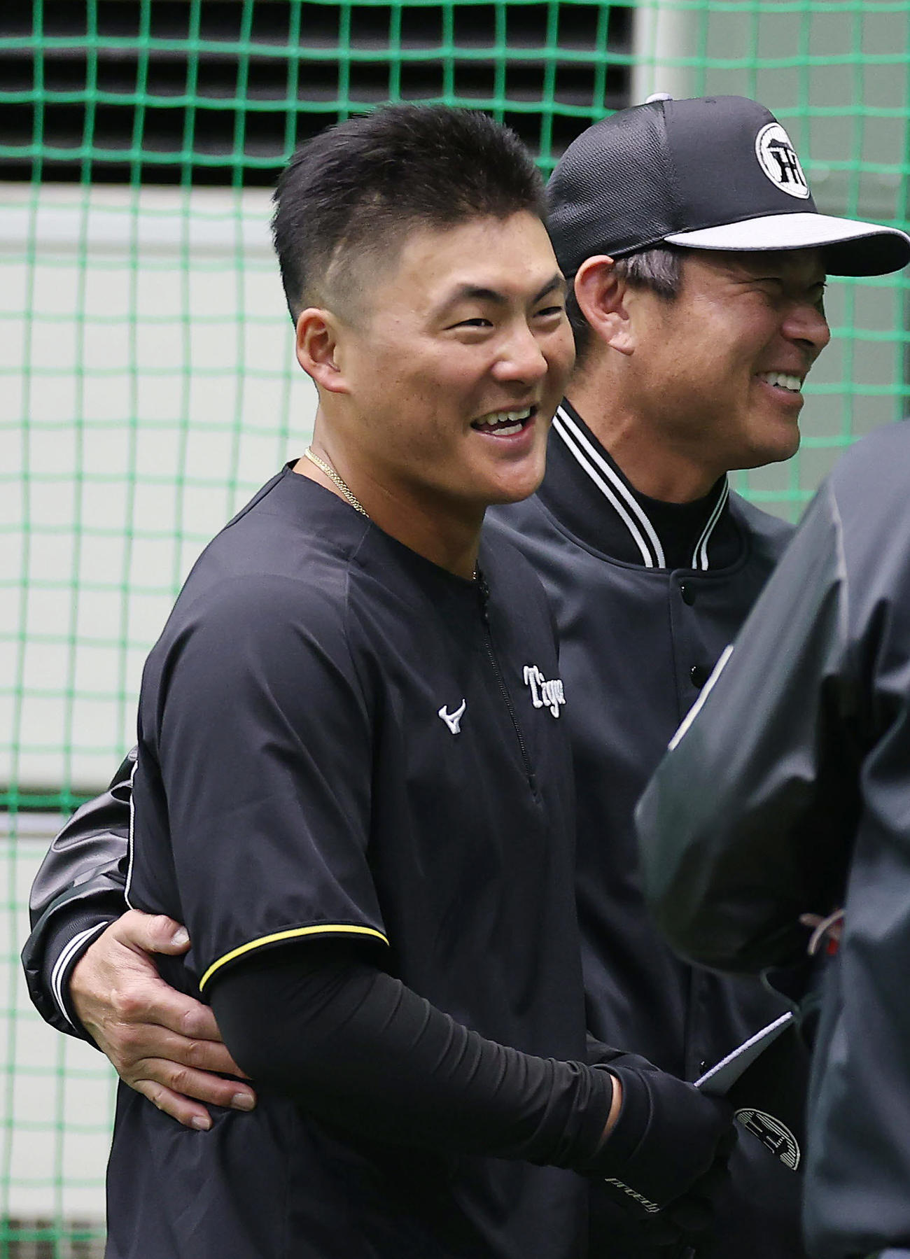 髪を切りさっぱりした阪神前川（撮影・前田充）