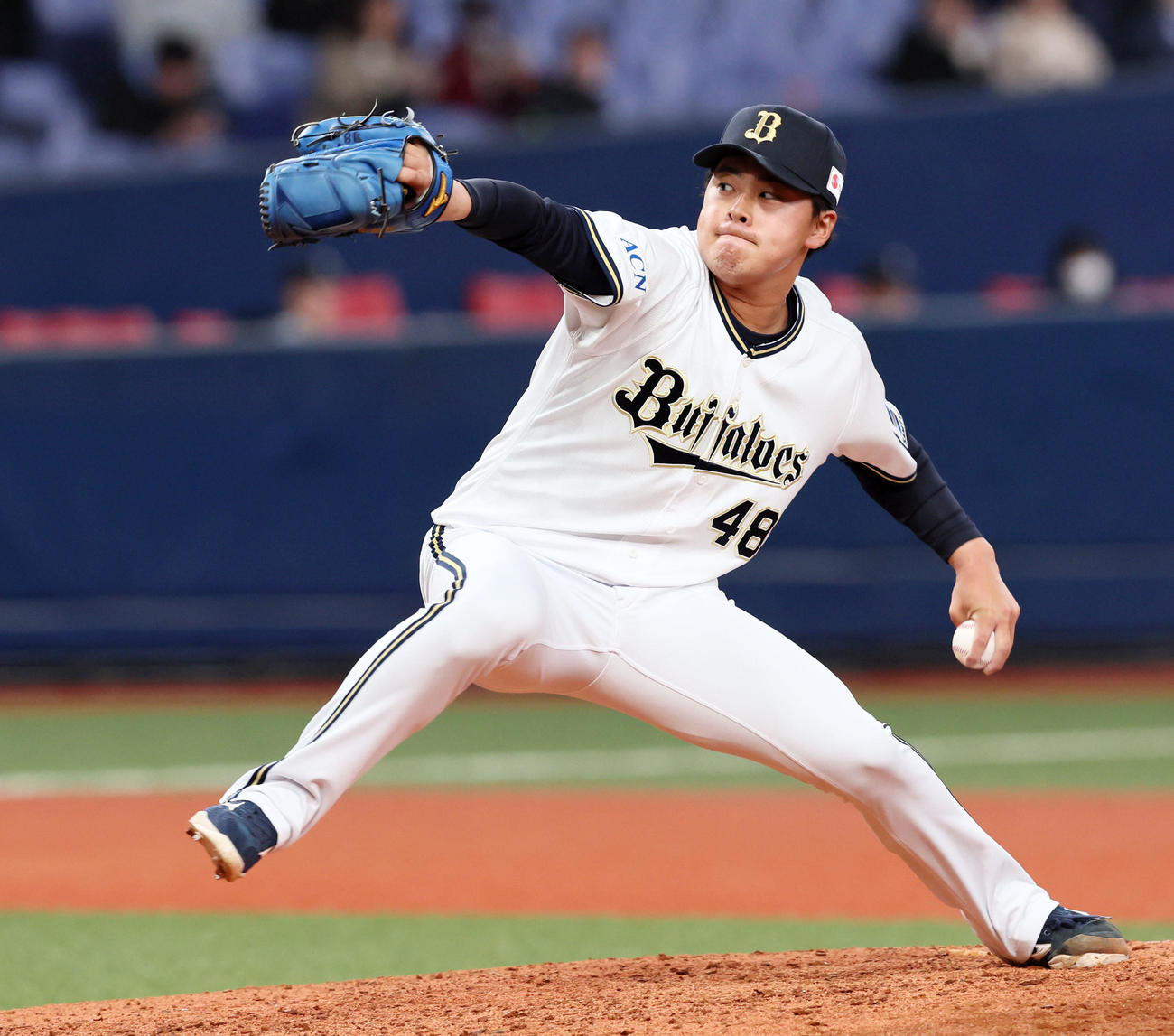 オリックス対楽天　7回表、オリックス6番手で登板する東松（撮影・加藤哉）
