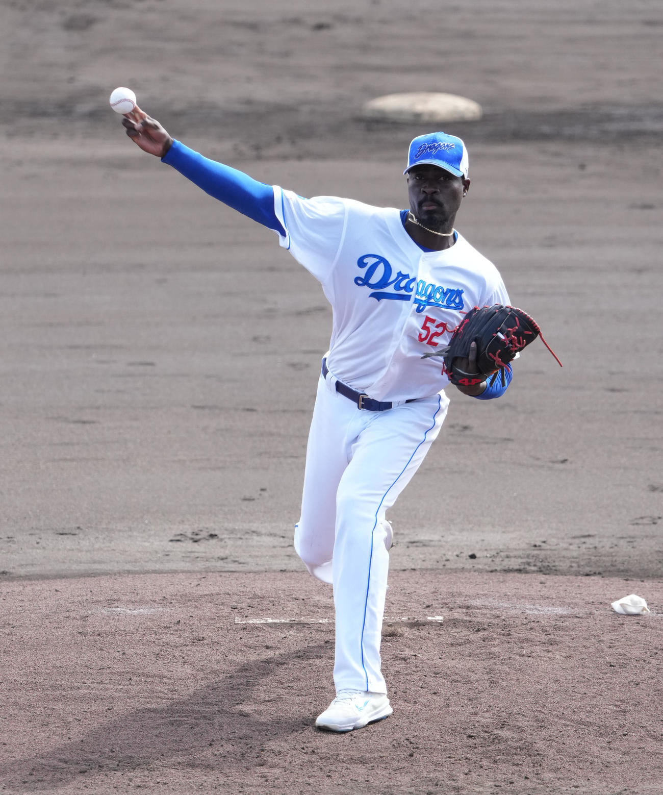 シート打撃練習で登板するマルテ（撮影・森本幸一）