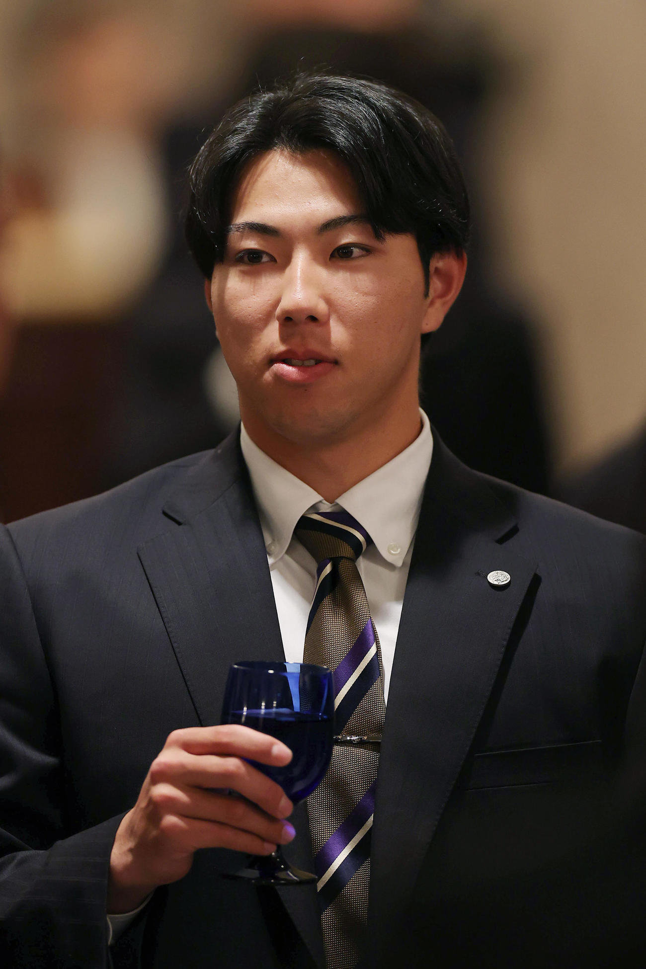 激励会で乾杯する阪神工藤（撮影・前田充）