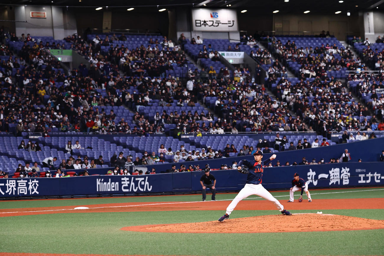 日本対オランダ　日本6番手の曽谷（撮影・上田博志）