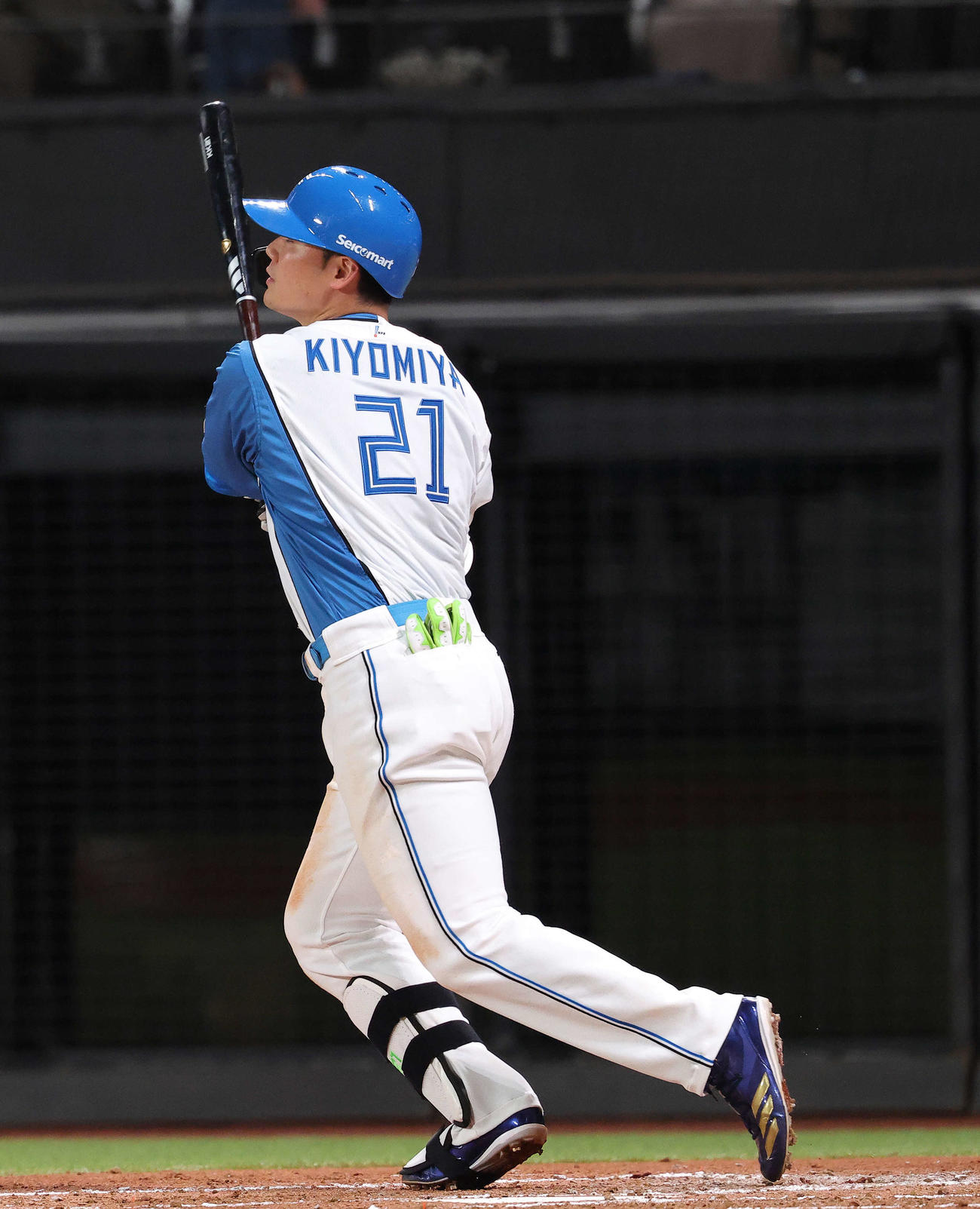 日本ハム対西武　3回裏日本ハム2死、右越えソロ本塁打を放つ清宮幸（撮影・河田真司）