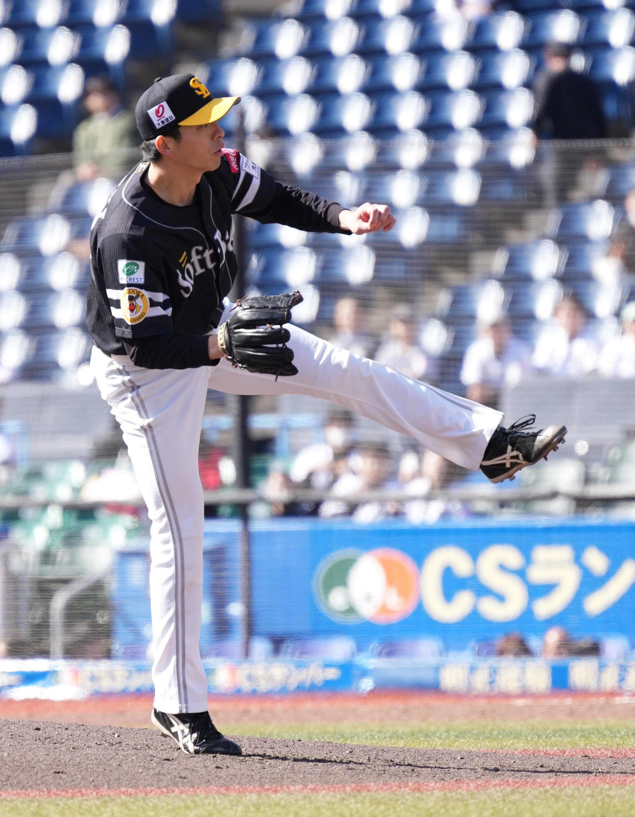 ロッテ対ソフトバンク　ソフトバンク先発の大関（撮影・小沢裕）