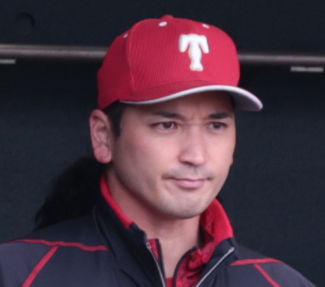 茨城トヨペット対トヨタ自動車東日本　ドジャース大谷の兄でトヨタ自動車東日本の大谷龍太監督（撮影・柴田隆二）