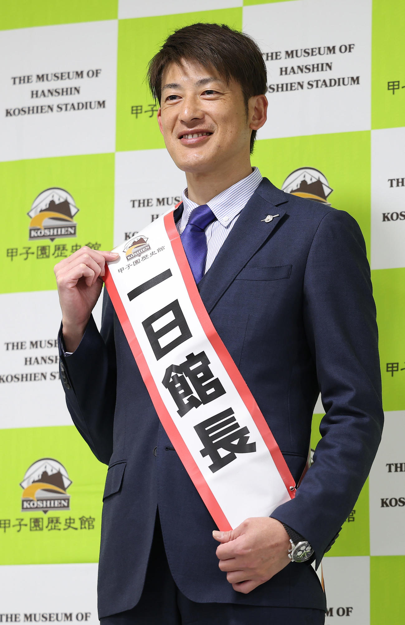 甲子園歴史館の一日館長に任命された能見氏（撮影・前田充）
