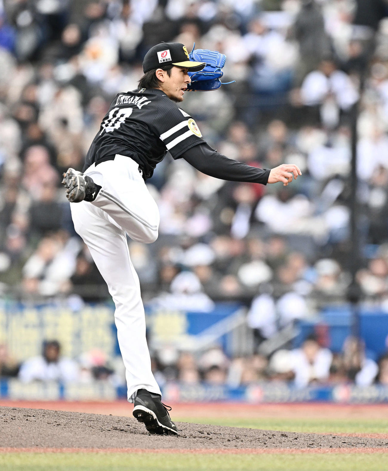 ロッテ対ソフトバンク　ソフトバンク先発の上沢（撮影・滝沢徹郎）