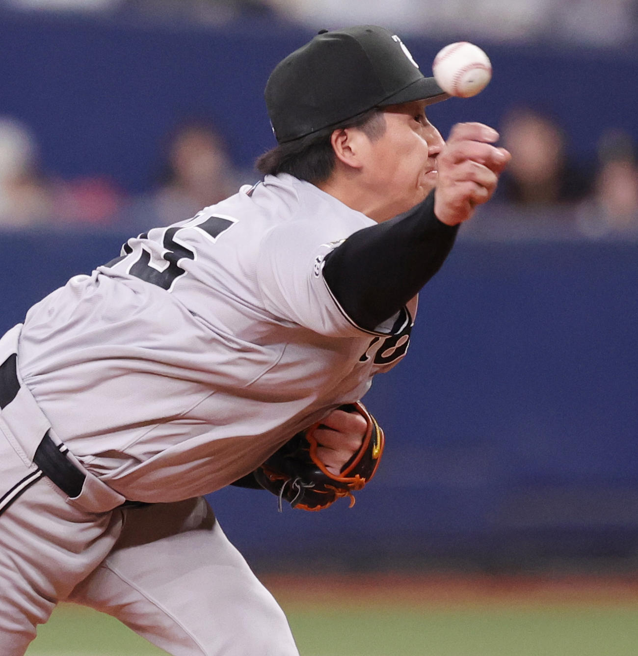 オリックス対巨人　力投する巨人大勢（撮影・野上伸悟）