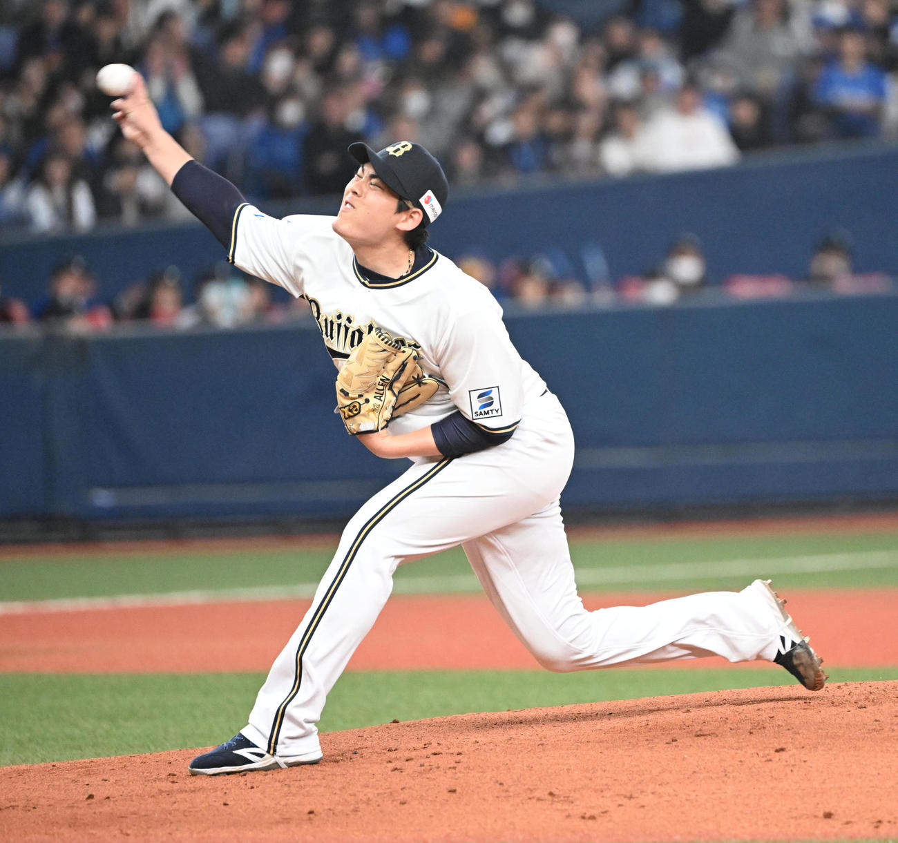 オリックス対DeNA　先発するオリックス九里（撮影・和賀正仁）
