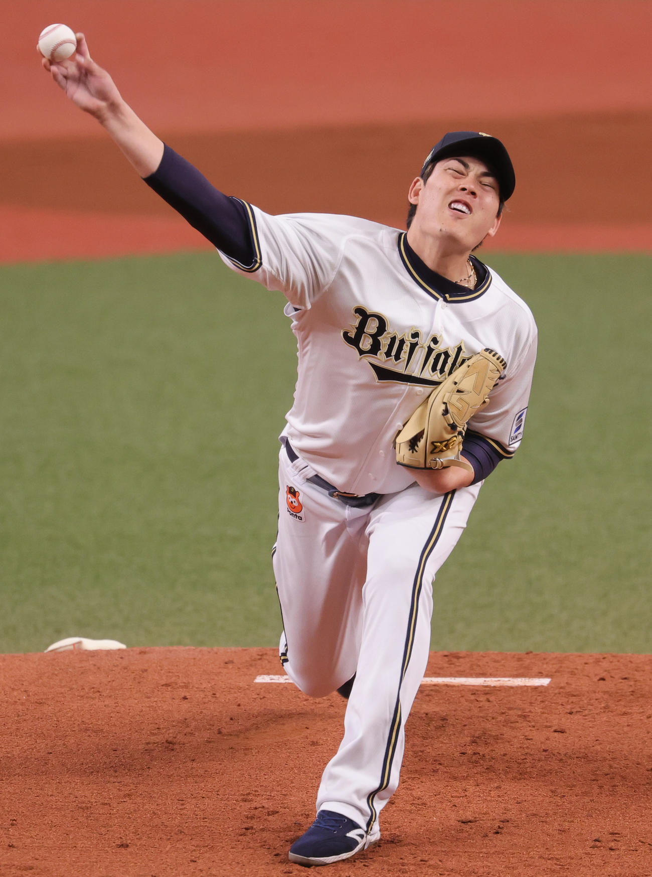 オリックス対DeNA　力投するオリックス先発の九里（撮影・野上伸悟）