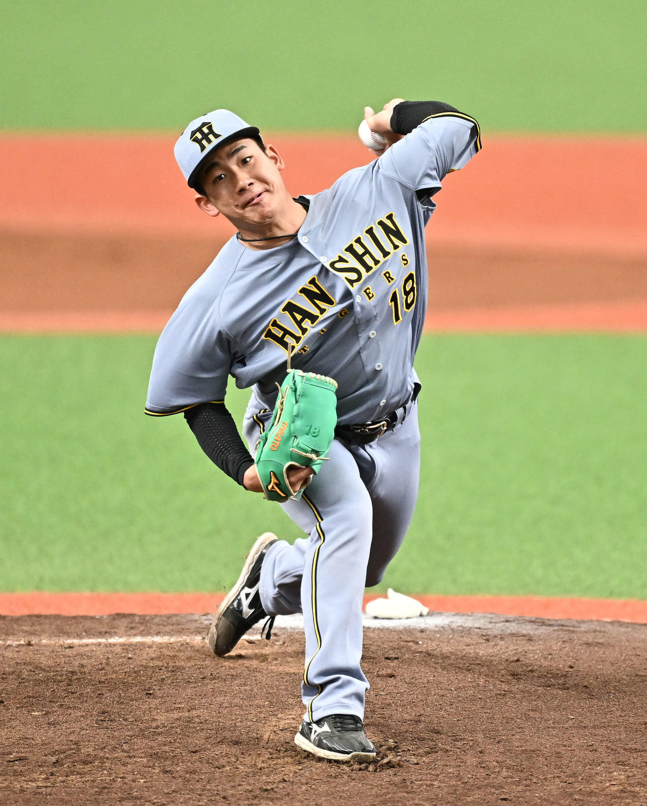 西武対阪神　阪神先発の伊原（撮影・滝沢徹郎）